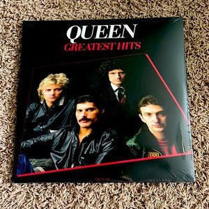 Queen’s Greatest Hits vinyl record